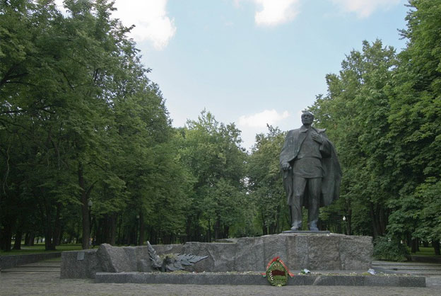 Парк Янки Купалы в Минске Парк Янки Купалы в Минске